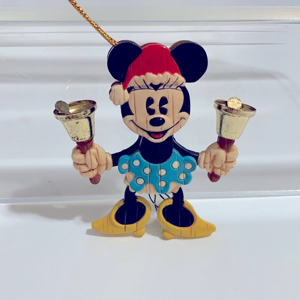 Minnie Mouse ornament Hallmark 2002 Playful Minnie